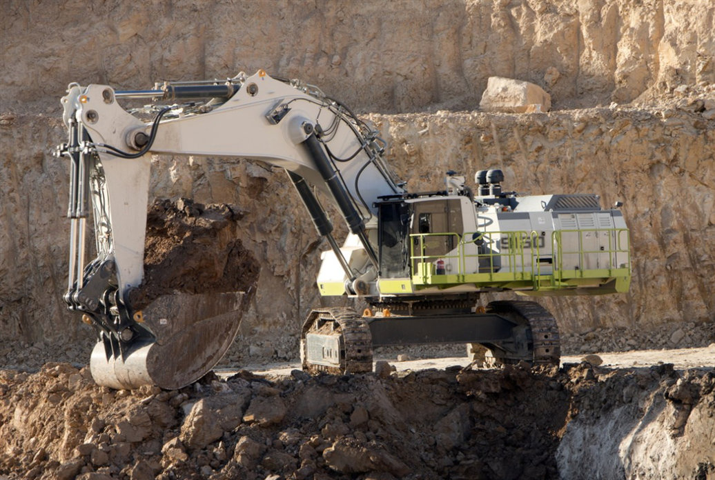 利勃海尔R 9150 G7